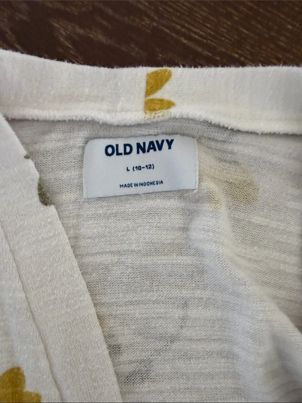 Old Navy lightweight cream